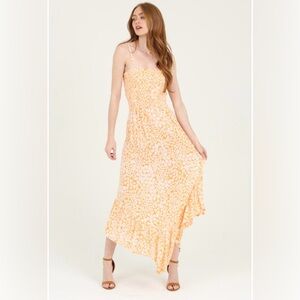 ☀️Smocked Spaghetti Strap Maxi. Size Medium